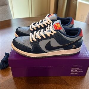 Nike SB Dunk Low - Dark Blue and Light Gray